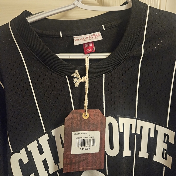 NWT Mitchell & Ness Larry Johnson practice jersey - Picture 6 of 7